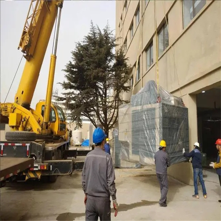 东平50吨的吊车能吊多少吨